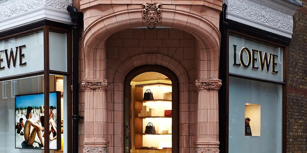 writes one user In Loewe Outlet which a fellow subscriber